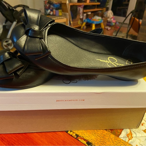 Jessica Simpson Shoes - Jessica Simpson black pleather ballet flats with bow, Sz 7.5 women’s!